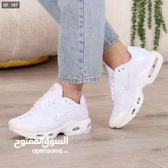  1 حذاء نسائي Nike TN الجديد الحصري طبي