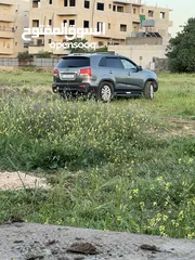  1 كيا سورنتو 2012
