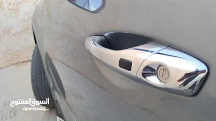  29 هونداي سنتافيه 2019 موديل 2000 ديزل دفع رباعي يد اووولا بسعر توسان حررق