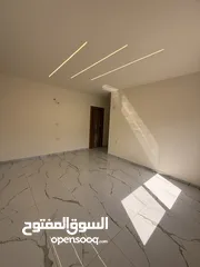  21 شقه طابق أول م 144متر  للبيع بسعر مميز في جبيهه حي المنصور مقابل جامع خديجه أم المؤمنين