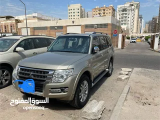  2 2019 Mitsubishi Pajero