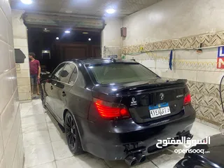  1 سياره Bmw للبيع