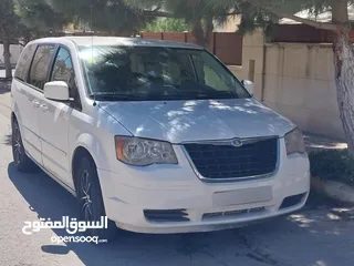  3 chrysler town 2008 فحص كامل تب نظافة  7مقاعد VIP