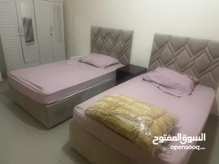  5 لايجار الشهري شقه 3 غرف وصاله مفروشة مع غرفه خادمه واتنين صاله