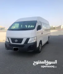  2 Nissan for   2018   bus نظيف