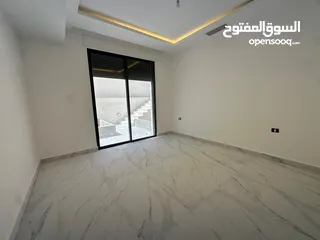  9 شقه غير مفروشه للبيع في ام اذينه ( Property ID : 38028 )