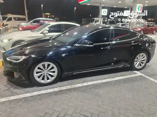  16 تسلا موديل  2017 . 120000 KM . مطلوب  69500 AED  قابل للتفاوض بالمعقول  إطارات جديده