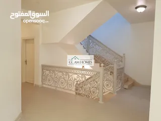  6 Elegant 4 BR villa available for Sale in Mawaleh Ref: 579H