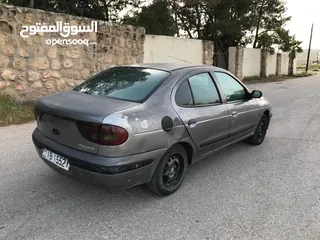  3 رينو ميجان 2000 للبيع