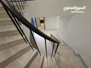  11 فيلا شبة مفروشة للإيجار ( Property 42250 )-175029420