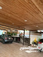  4 بيت في مرج الحمام بسعر مغري عباره عن عماره خاصه 3 طوابق