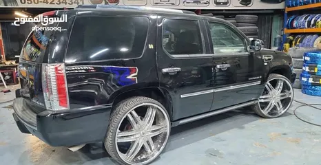  17 Cadillac Escalade Hybrid 4WD Premium  2009