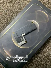  2 بورد ايفون 12 pro max للبيع ب سعر مغري
