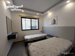  7 شقة للايجار في الويبده  ( Property 33672 ) سنوي فقط