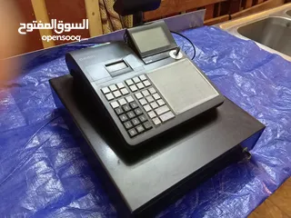  18 معدات مطعم
