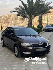  5 سكودا رابيد بنزين 1200