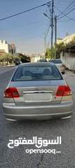  8 هوندا سيفك موديل 2005 فل عدا الفتحه  للبيع
