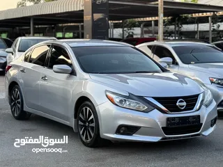  2 Nissan Altima Sl