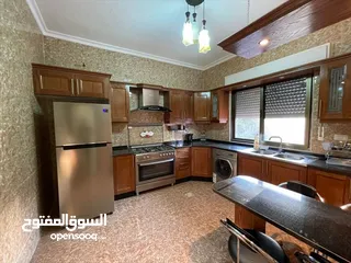  7 شقة للبيع في عمان - تلاع العلي- طابق أول