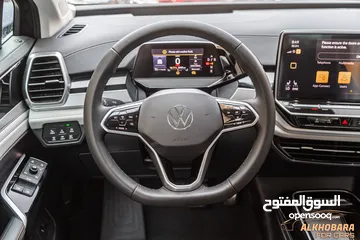  17 Volkswagen ID6 Crozz Prime Dual motor 4x4 عداد صفر