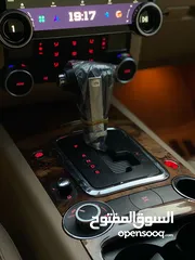  13 فولكسفاغن طوارق موديل 2007 اعلى صنف لون اسود مُلوكي فل كامل (مواصفات خآصة) بحال الوَكالة للبيع