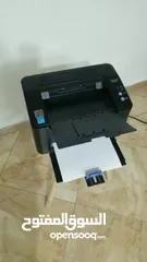  7 طابعة ليزر اسود ويرلس شبه جديدة حبر 99%  ...