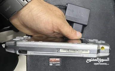  8 مستخدمه اصليه بحاله الوكاله للبيع استخدام خفيف جدا والنسخه التى يوجد فيها ذاكره ومعها شاحنها الا PsP