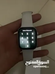  4 Apple Watch Series 6