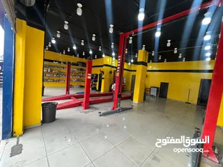  29 فرصة استثمارية مميزة شركة صيانة سيارات مجهزة بالكامل للبيع
