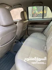  6 فورد كراون ميركوري