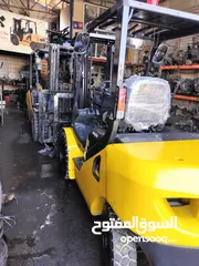  4 كوماتسو ثلاثة طن فل كامل بدون ملاحظات