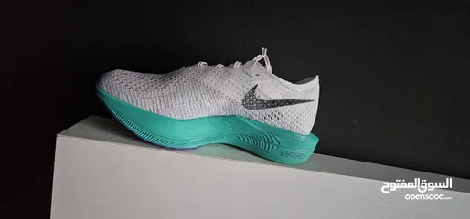  1 جوتي جري Nike                   zoomx vaporfly next%3 white jade i