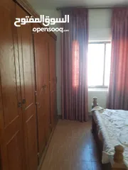  5 شقه ارضيه للبيع الجبيه ام زويتينه