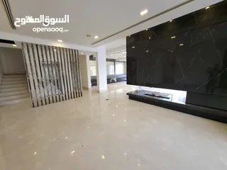  13 Villa for sale  ( Property 43026 )-174809396