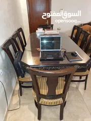  2 طاولة سفرة 8 مقاعد بحاله ممتازة