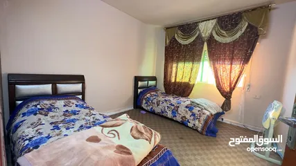  16 شقة مفروشة للايجار اسبوعي شهري بالحي الجنوبي قرب مسجد علياء التل