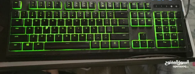  2 Razer Ornata Chroma Gaming Keyboard