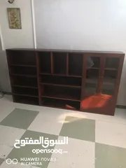  1 مكتبة ارضية