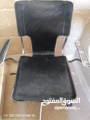  1 كرسي مكتب . مرجيحه باب حديد ثقيل.