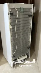  3 فريزر بيكو 6 ادراج نظيف جداً بحاجه لماتور