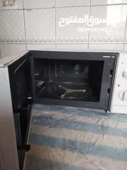  3 Daewoo microwave oven. White color