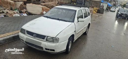  2 بولو كلاسيك صالون موديل 2000