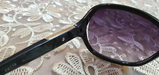  9 نظارتين شمسية للبيع مع العلب الأصلية