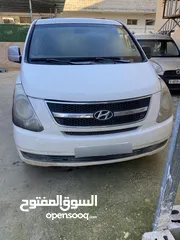  4 باص هونداي H1 2010 للبيع