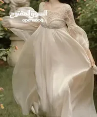  1 فستان له طابع فيكتوري ينفع استقبال نفاس   جلسات  تصوير  تحديد جنس الجنين توصيل الرياض فقط
