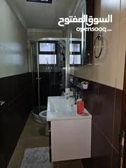  15 شقة مفروشة في عبدون للايجار سنوي موقع مميز جدا  apartment for rent