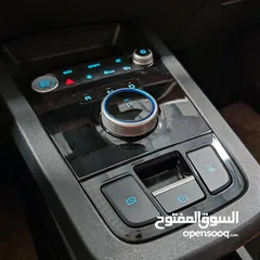  19 BYD E2 LUXURY 2022