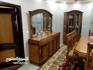  13 طاولة سفره بحال الوكاله