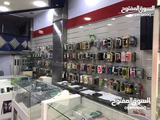  26 محل تجاري للبيع مجهز كامل موقع مميز ملاصق لمعرض شركة زين - شارع باب الواد - الوسط التجاري/ الزرقاء
