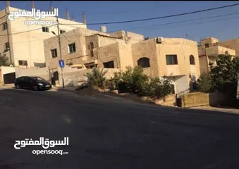  5 بيت مستقل للبيع بسعر مغري